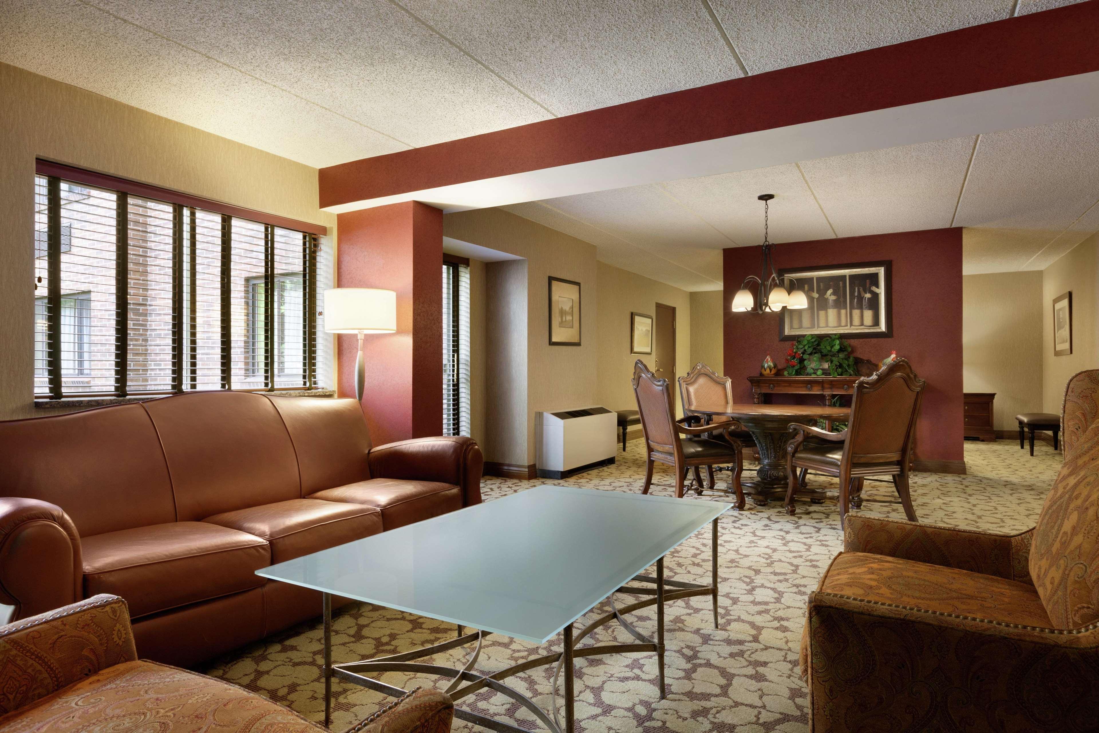 Hilton Garden Inn Rochester/Pittsford Bushnell Basin Zewnętrze zdjęcie