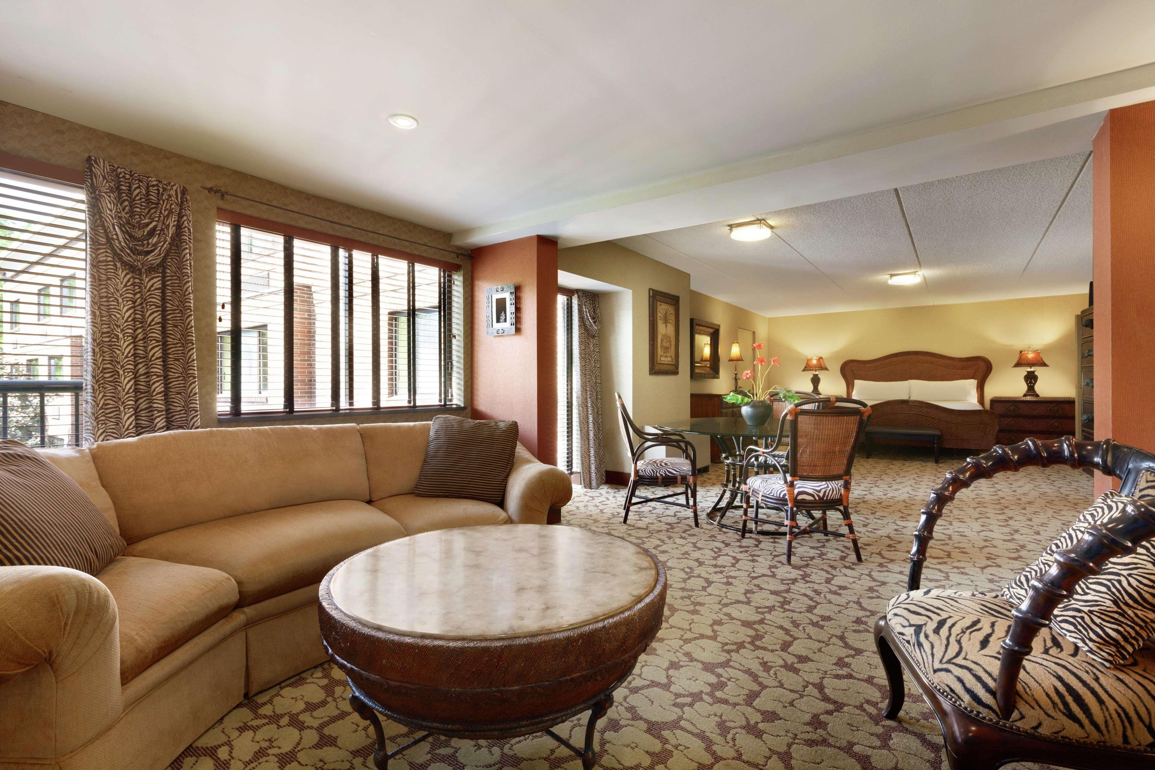 Hilton Garden Inn Rochester/Pittsford Bushnell Basin Zewnętrze zdjęcie