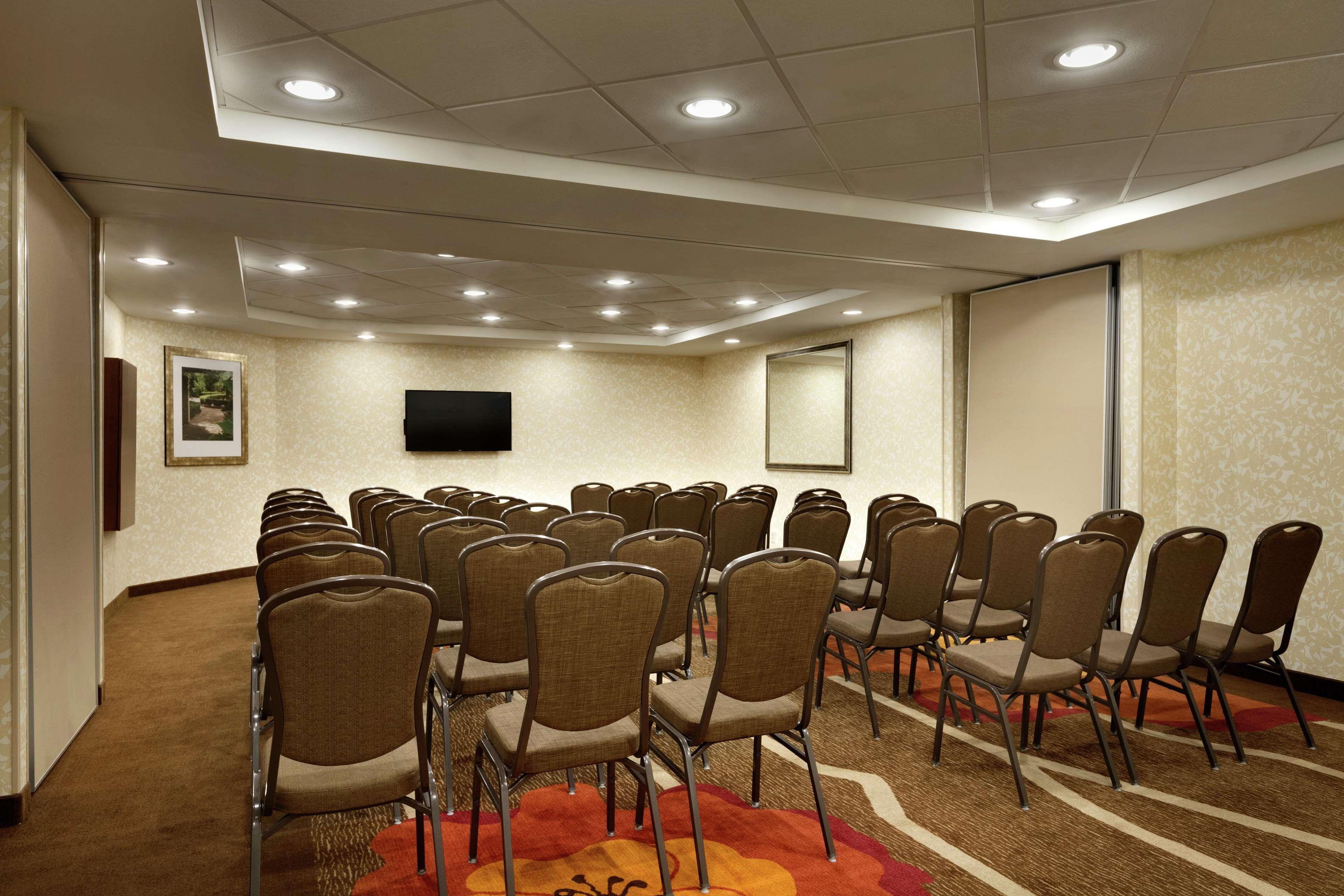 Hilton Garden Inn Rochester/Pittsford Bushnell Basin Zewnętrze zdjęcie